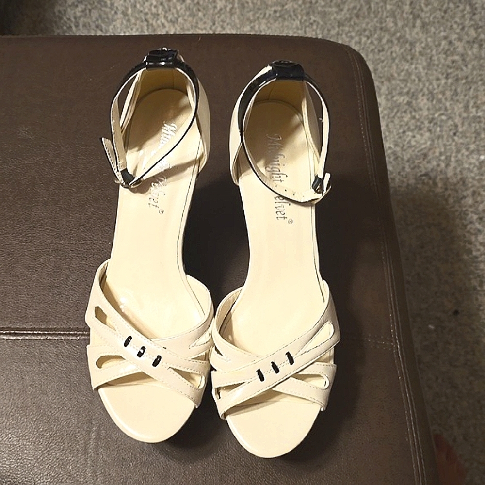Wedge heeled Shoes